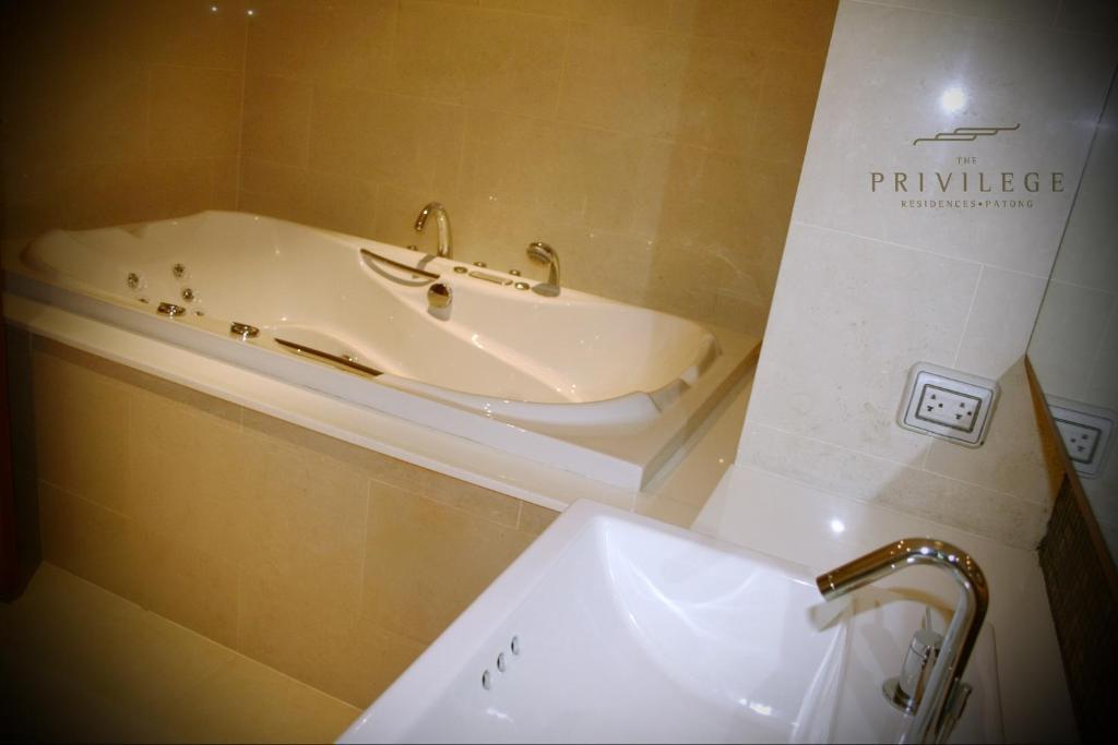 Kalim Beach Place パトン 部屋 写真